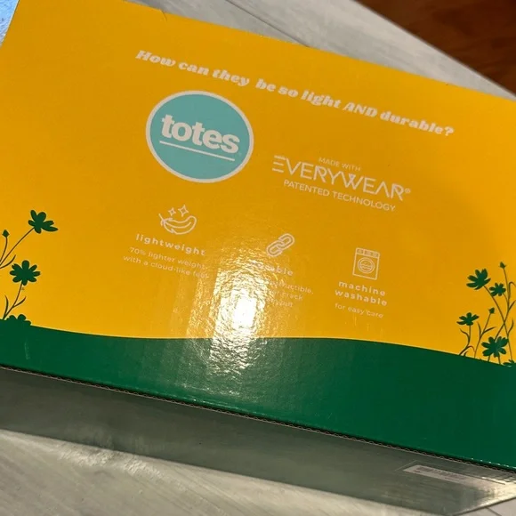 Totes Sz 10 Black Floral Women's Clogs - Picture 6 of 6